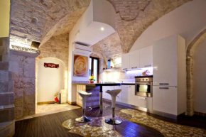 Гостиница L'Angolo di Gaudì -B&B diffuso- casa Milà  Путиньяно